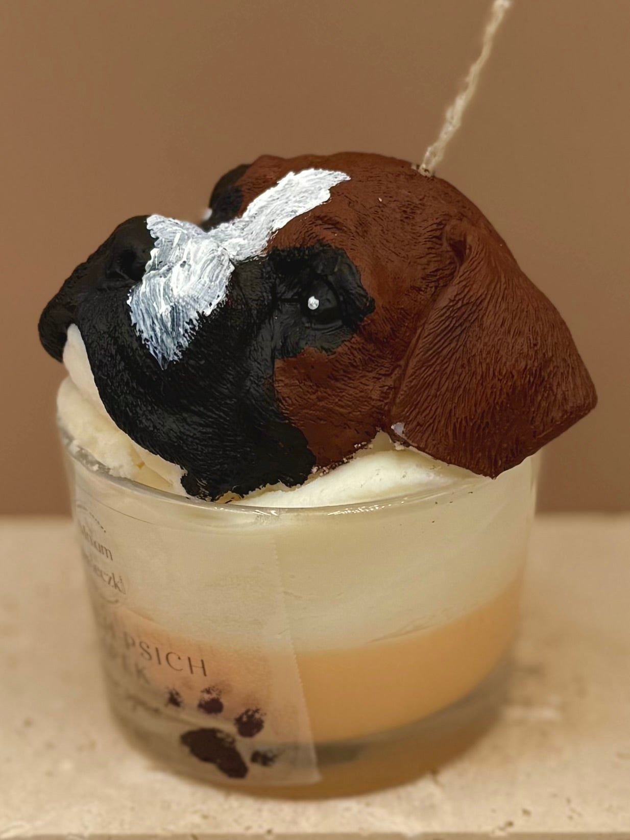 Świeca sojowa o zapachu psich łapek - Bokser