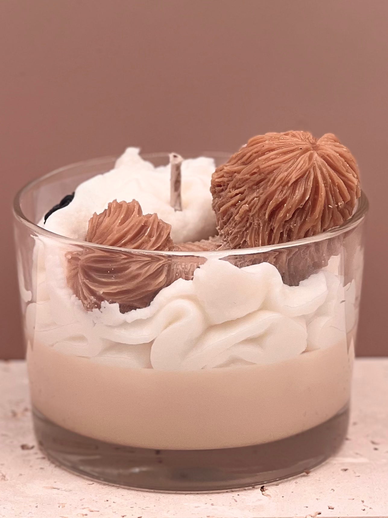 Świeca sojowa o zapachu psich łapek - Shih tzu