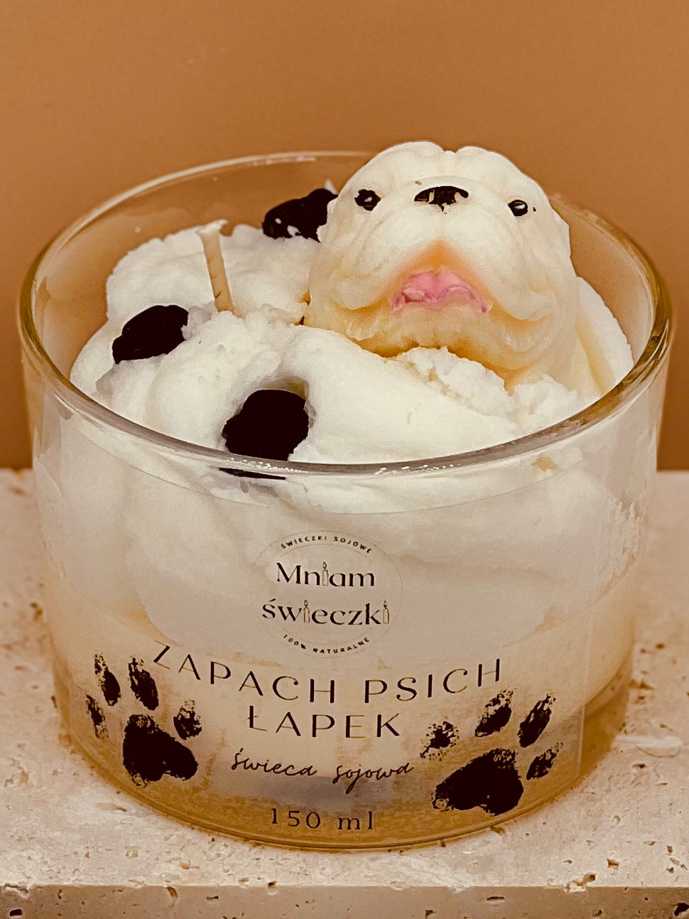 Świeca sojowa o zapachu psich łapek - Buldog angielski