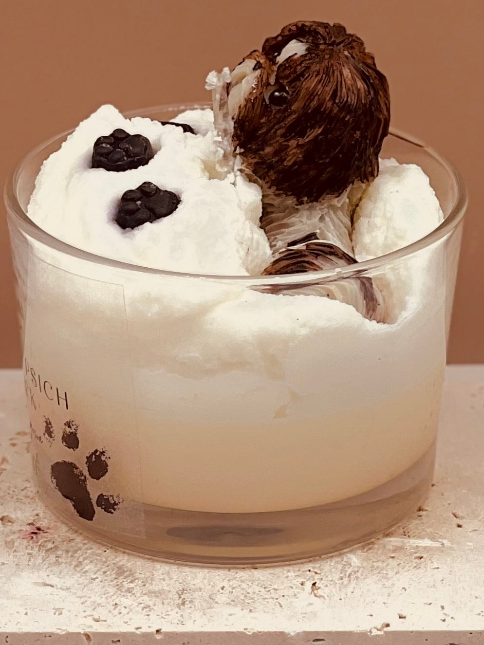 Świeca sojowa o zapachu psich łapek - Shih tzu
