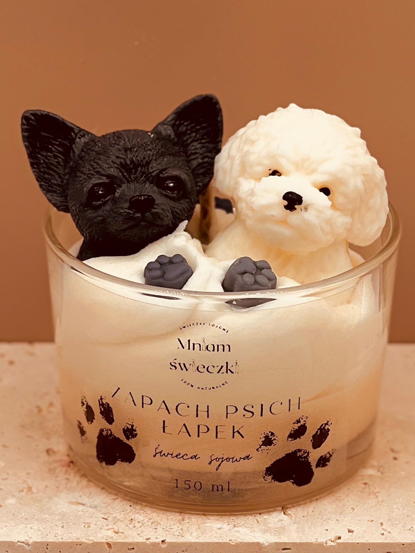 Świeca sojowa o zapachu psich łapek (produkt na zamówienie, dowolne pieski)