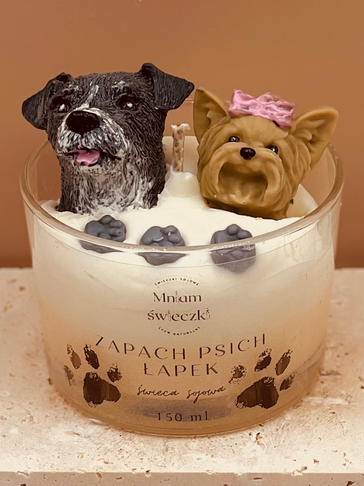 Świeca sojowa o zapachu psich łapek (produkt na zamówienie, dowolne pieski)
