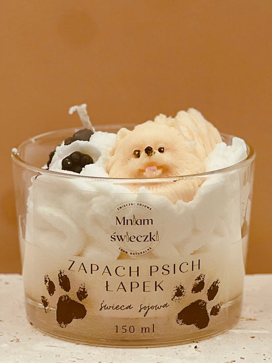 Świeca sojowa o zapachu psich łapek