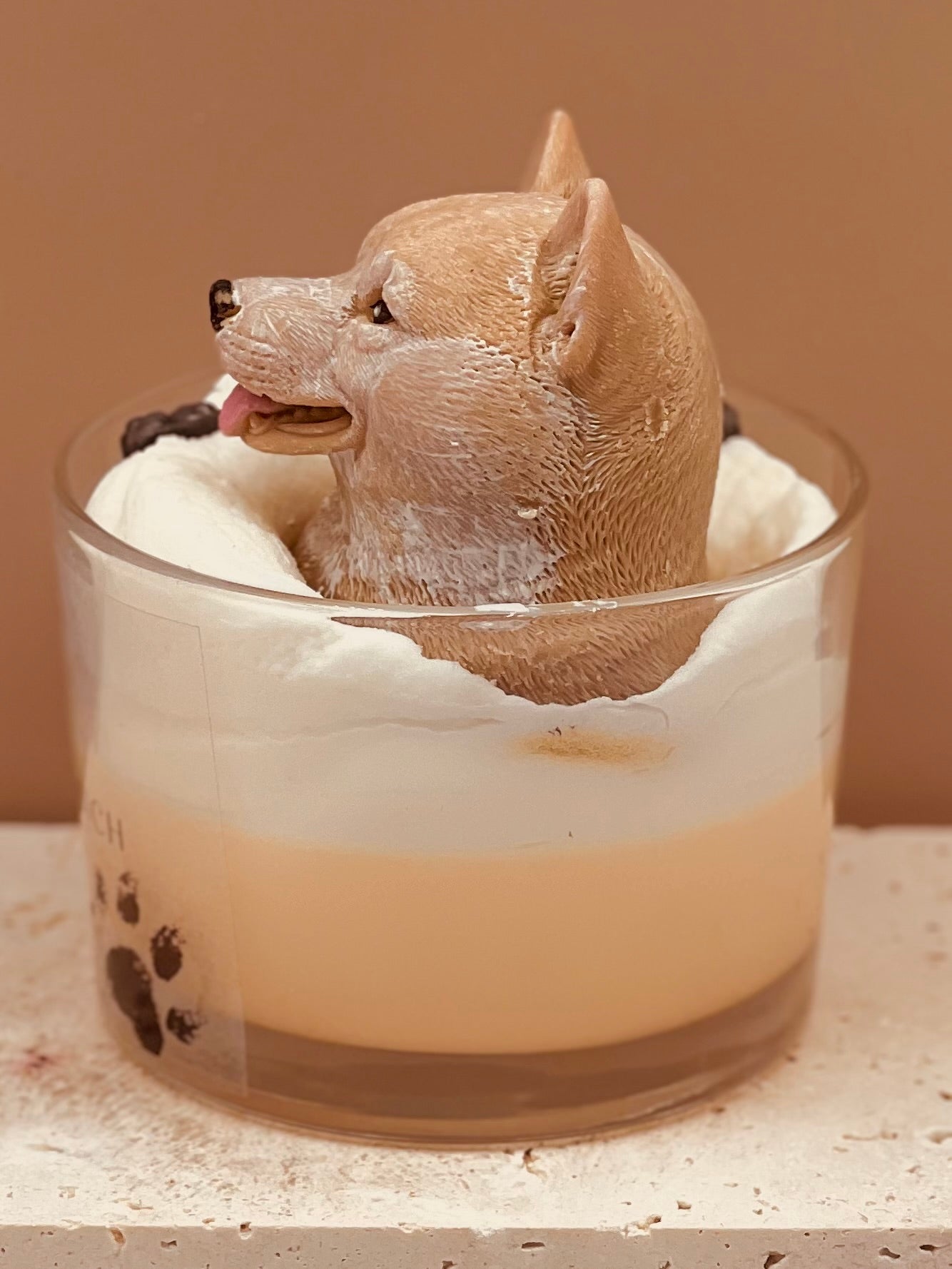 Świeca sojowa o zapachu psich łapek - Shiba