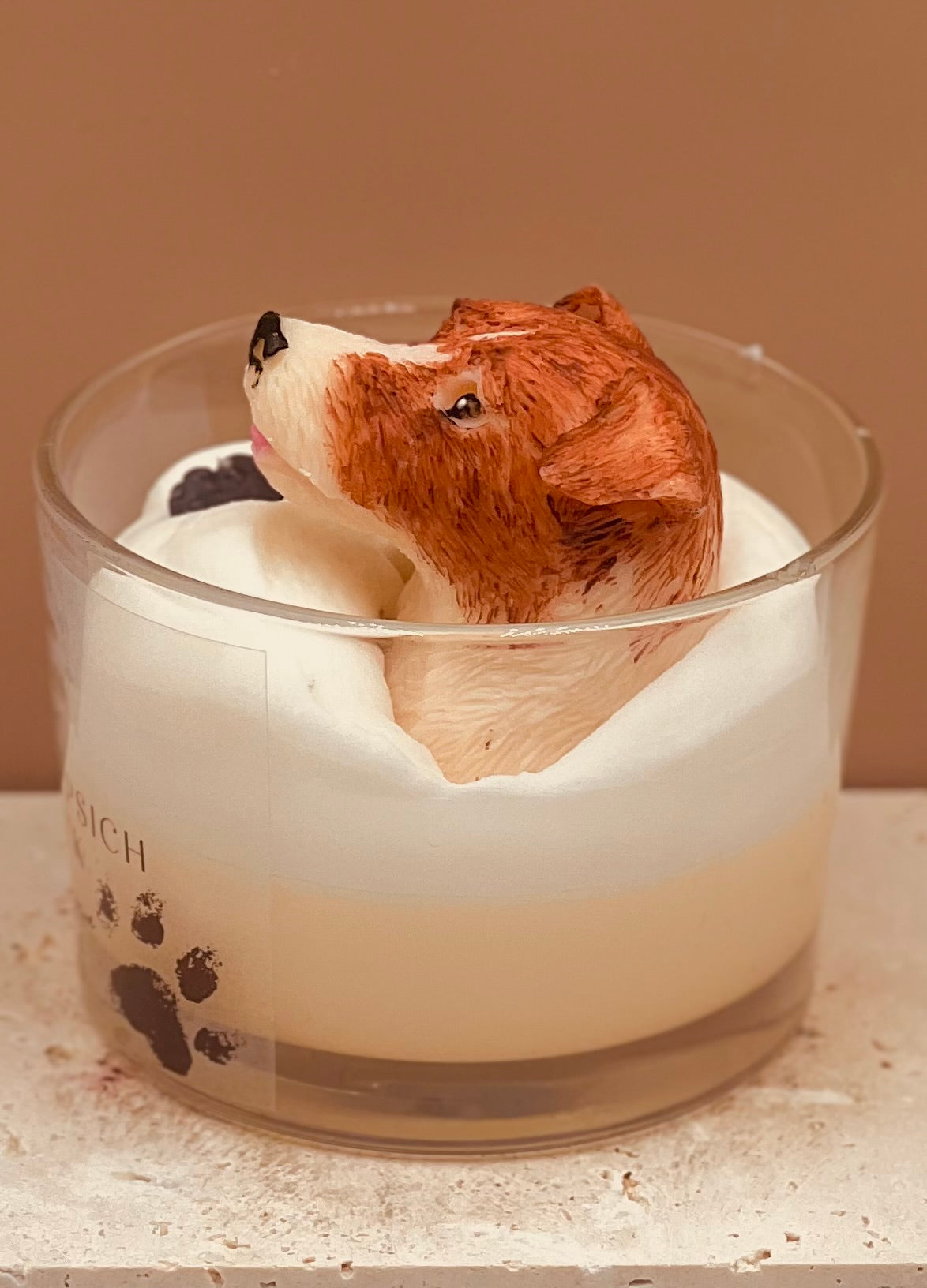 Świeca sojowa o zapachu psich łapek - Jack Russel